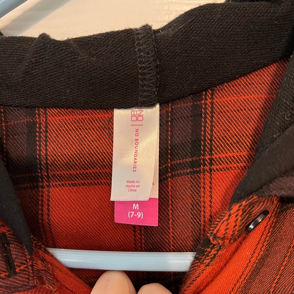 Hooded Flannel - Picture 4 of 7
